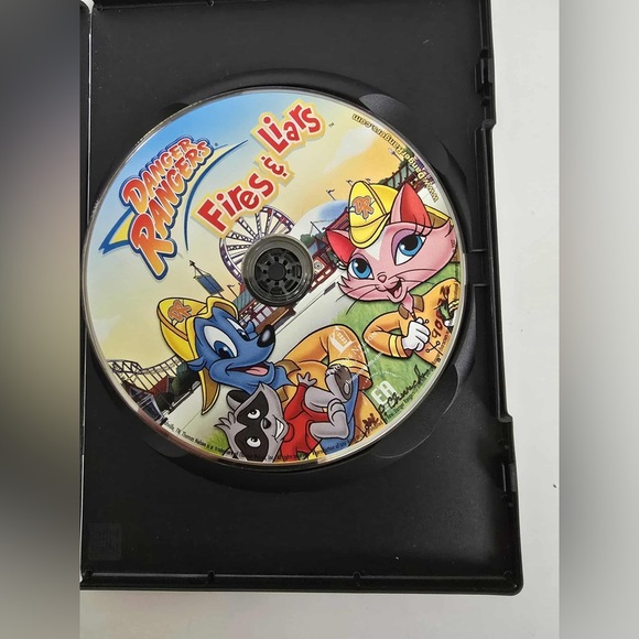 Danger Rangers: Fires & Liars (DVD) - Picture 3 of 4